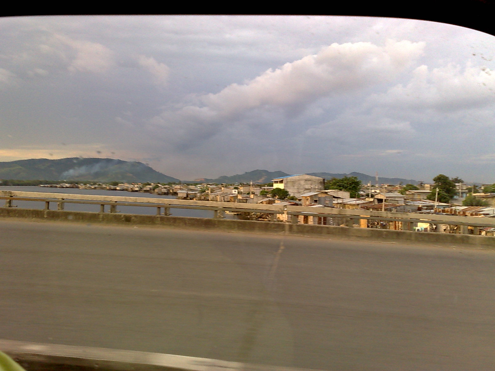 Rivier in Guayaquil 1